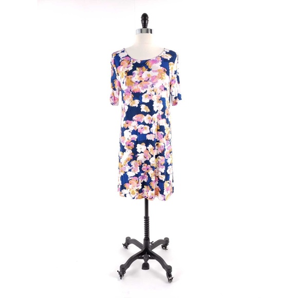 Yumi Kim Dresses & Skirts - 2/$25 Yumi Kim Livi Floral Jersey Knit Dress
